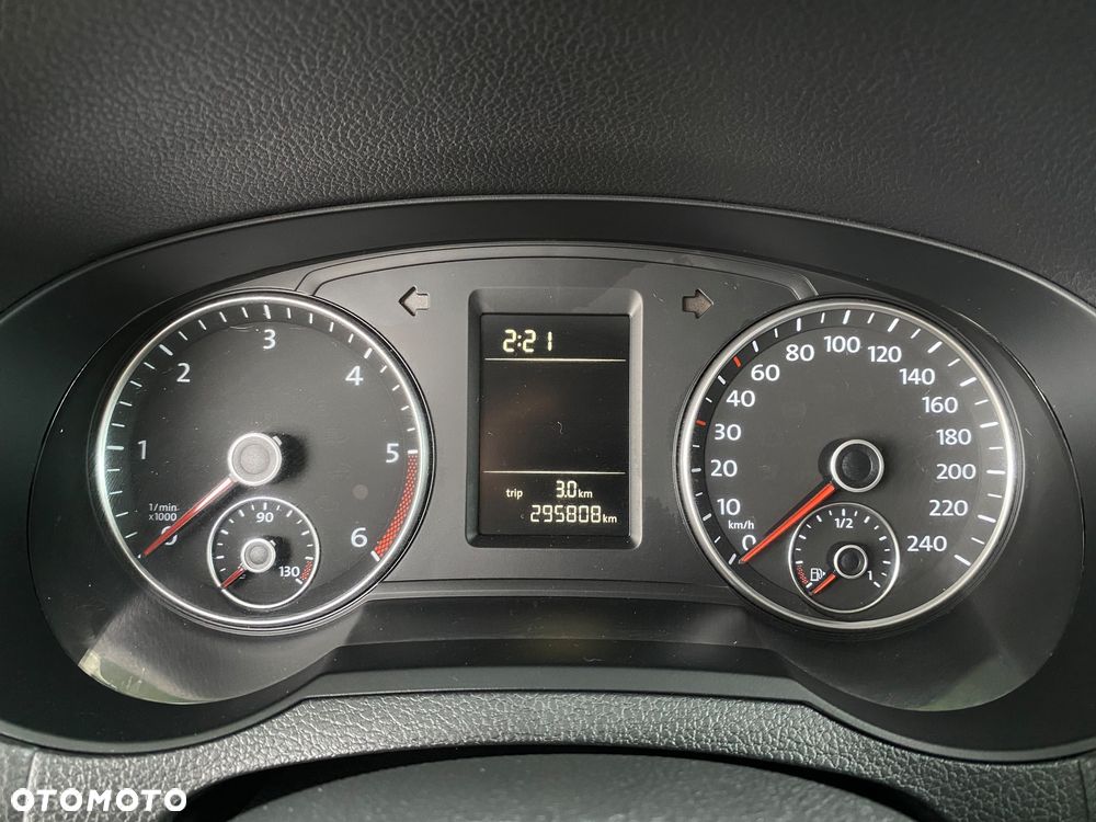 Volkswagen Sharan 2.0 TDI Comfortline - 30