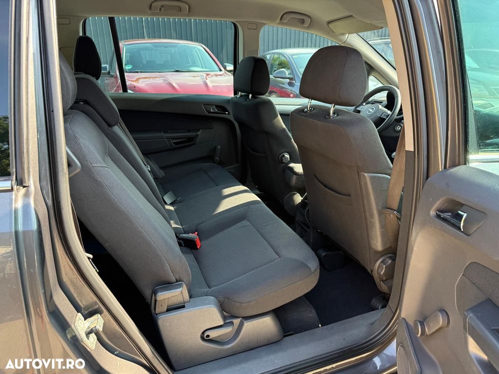 Opel Zafira - 8