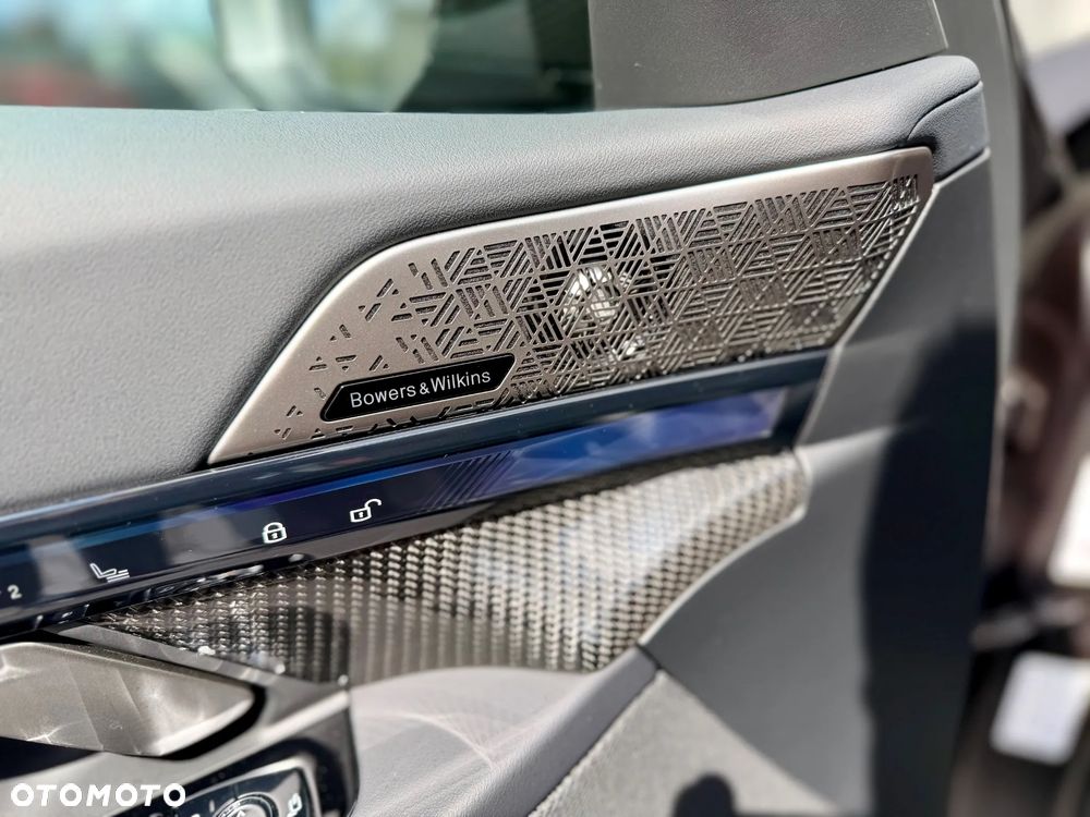 BMW M5 PHEV - 13
