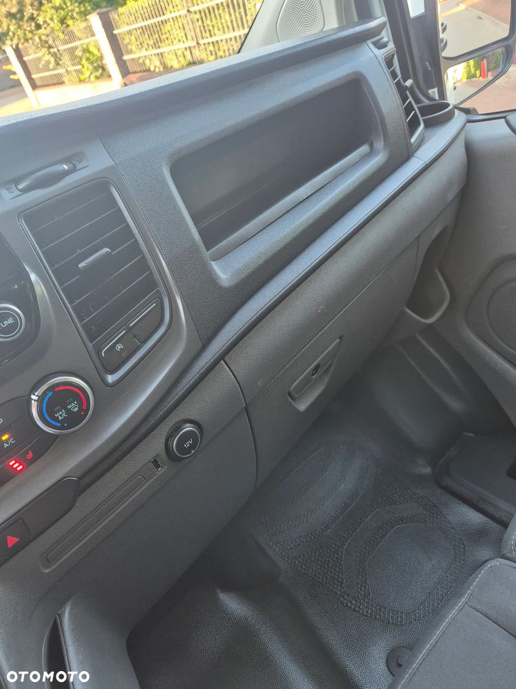 Ford Custom 2.0Tdci 2020r 130 koni 150tys km Ledy kamera klima webasto Super stan - 34