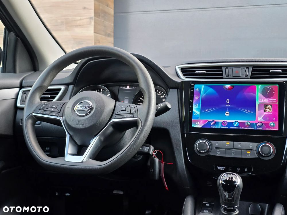 Nissan Qashqai 1.5 dCi N-Connecta - 24