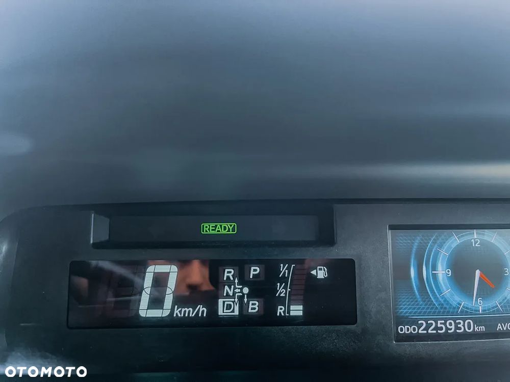 Toyota Prius+ - 27