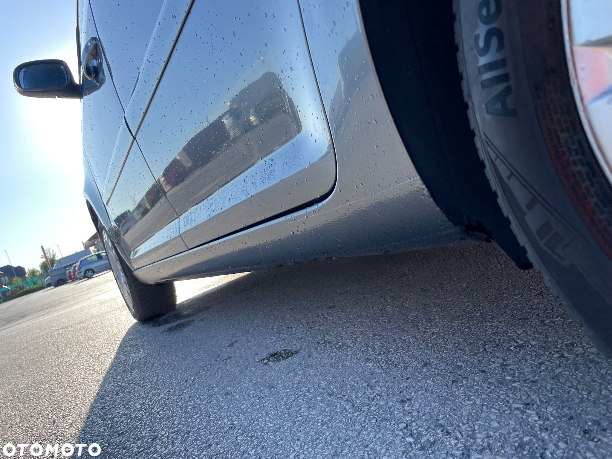 Volkswagen Touran 1.9 TDI DPF DSG Highline - 10