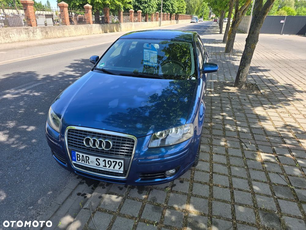 Audi A3 Sportback 2.0 TDI DPF (DSG) S tronic Attraction - 2