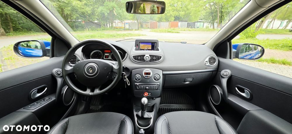 Renault Clio - 6