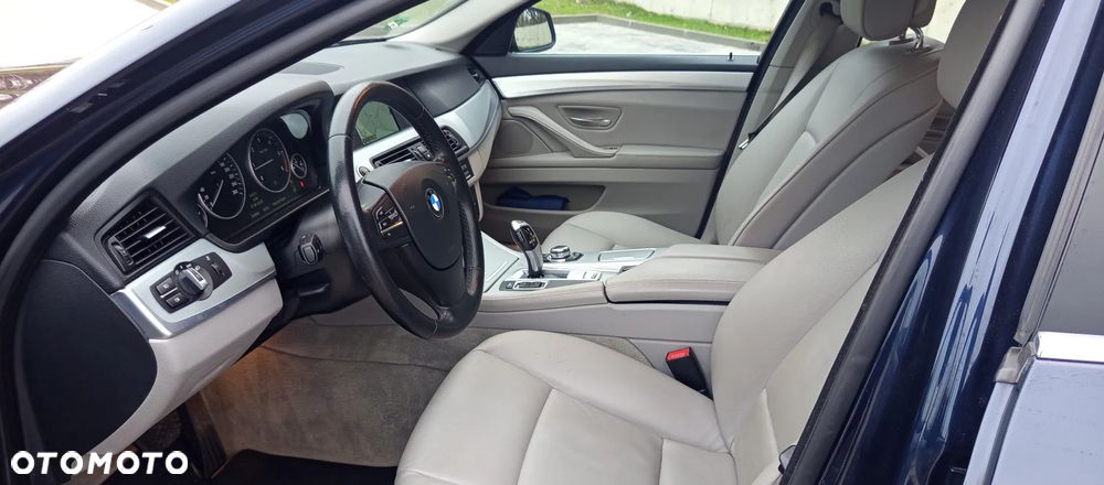 BMW Seria 5 520d - 16