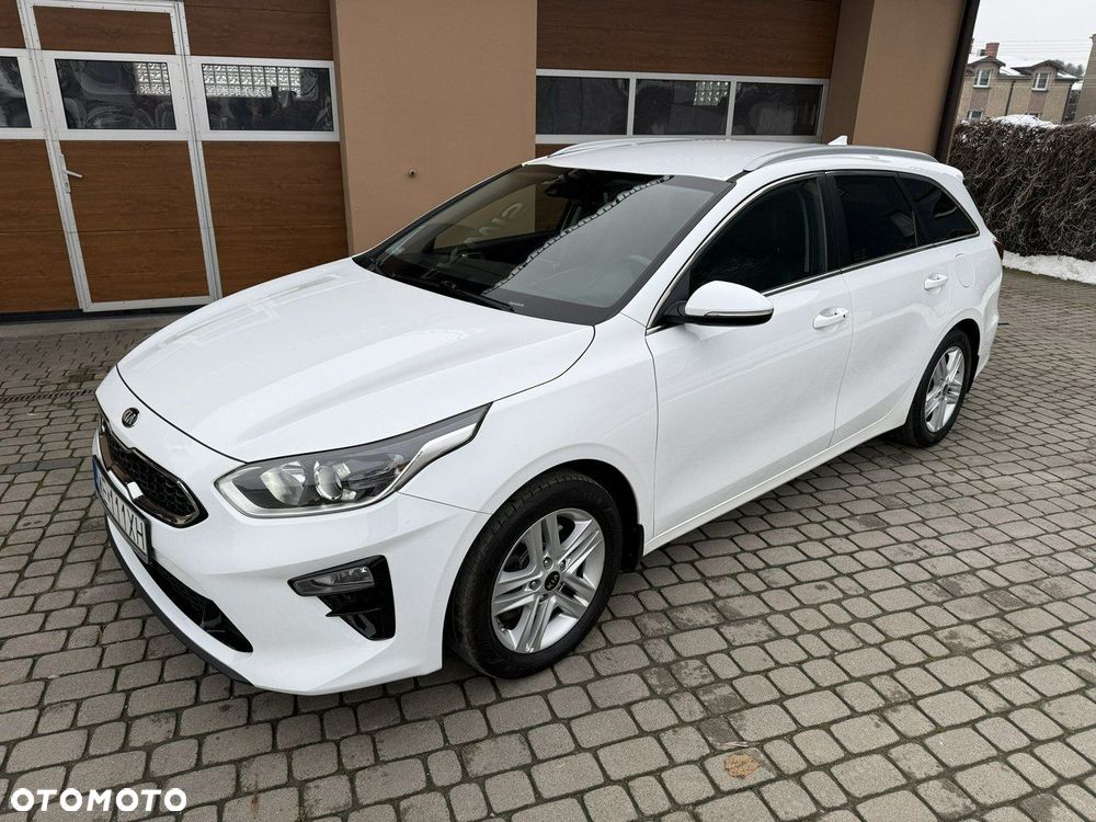 Kia Ceed 1.4 T-GDI L Business Line Plus DCT - 12