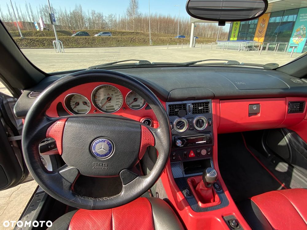 Mercedes-Benz SLK - 22