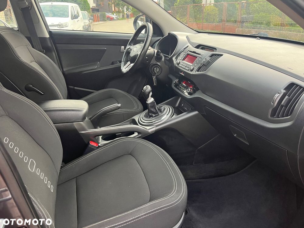 Kia Sportage 2.0 CRDI 4WD Attract - 7
