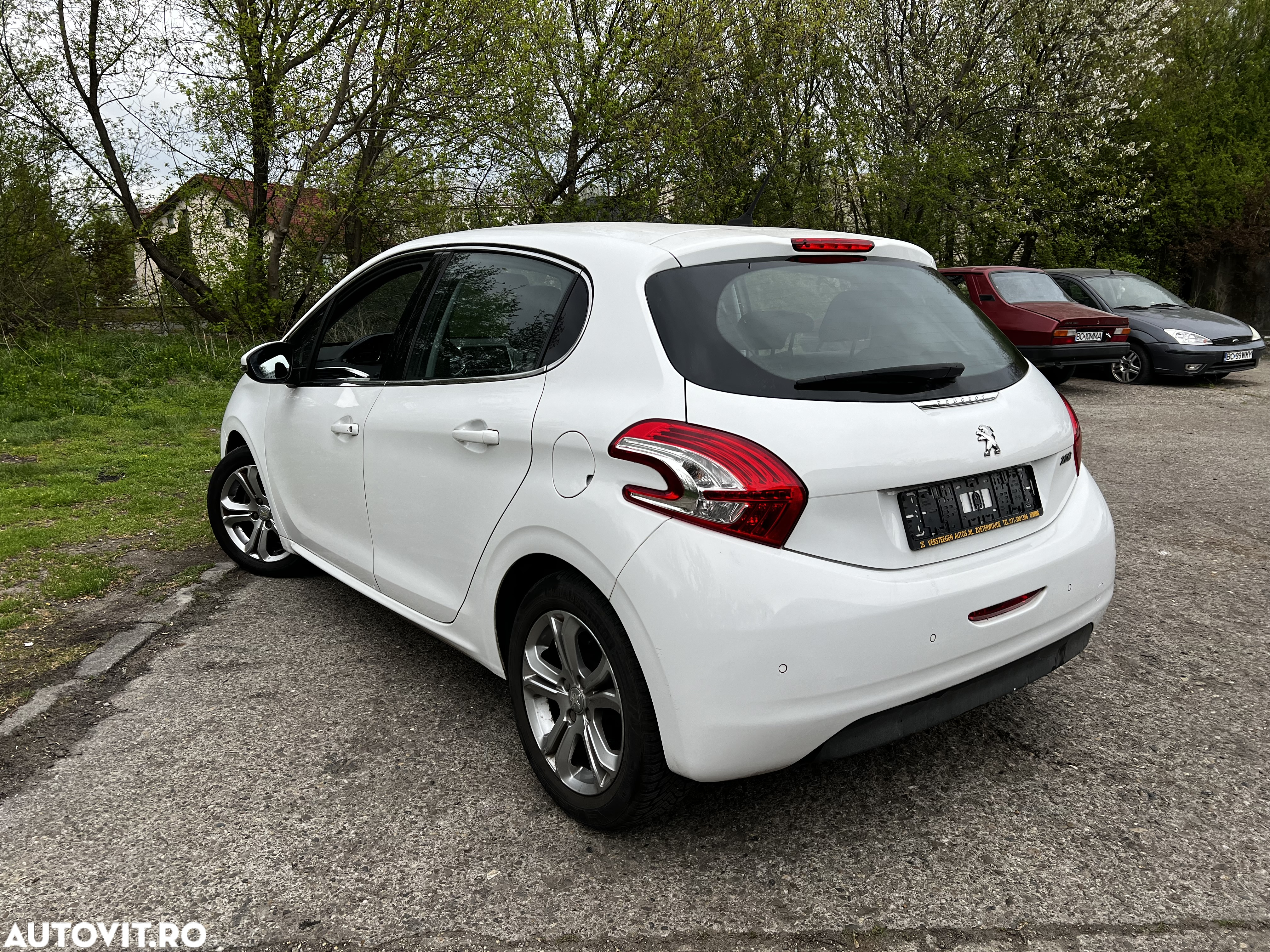 Peugeot 208 1.2 L PureTech STT Active Pack - 3