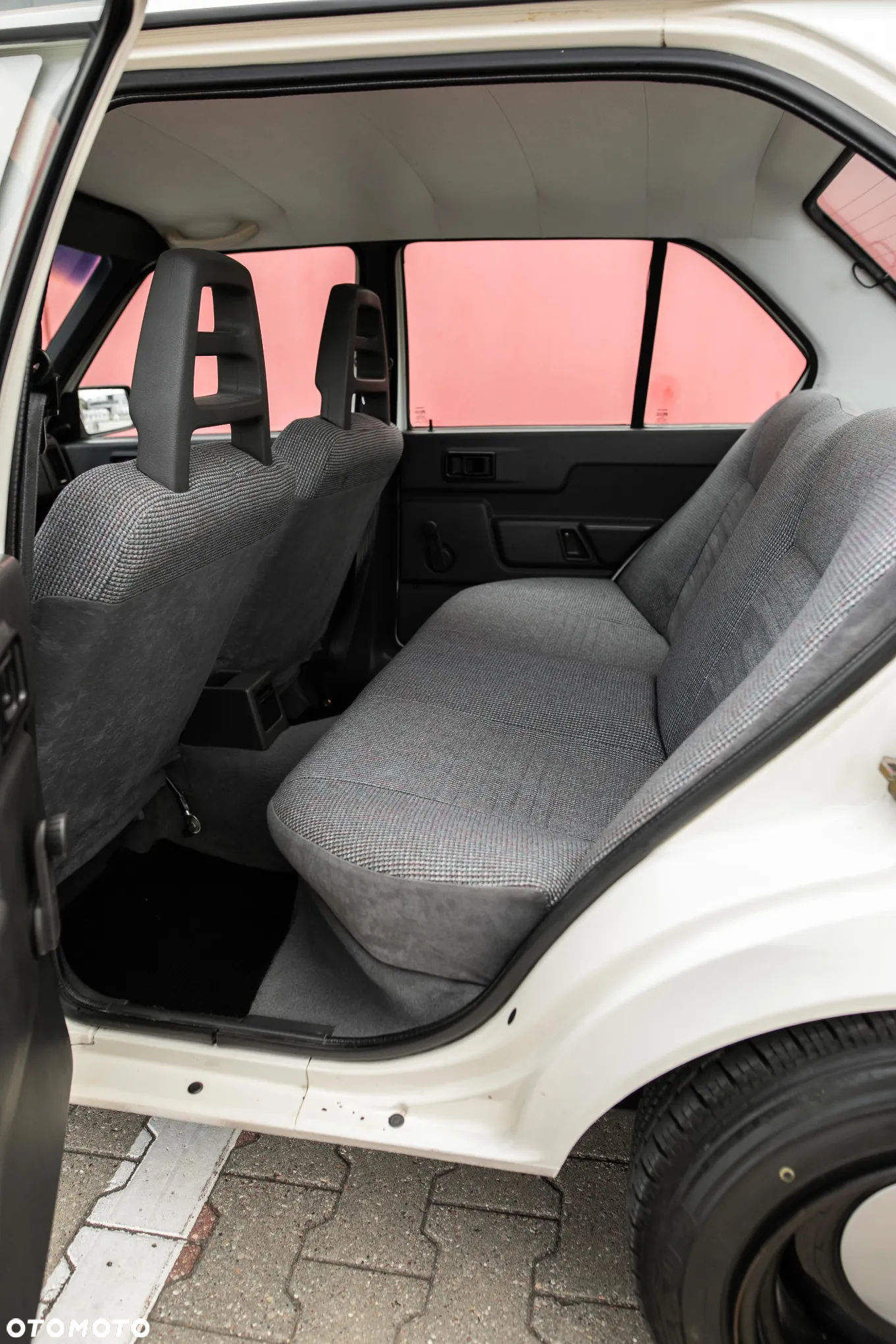 Volvo 340 1.4 - 24