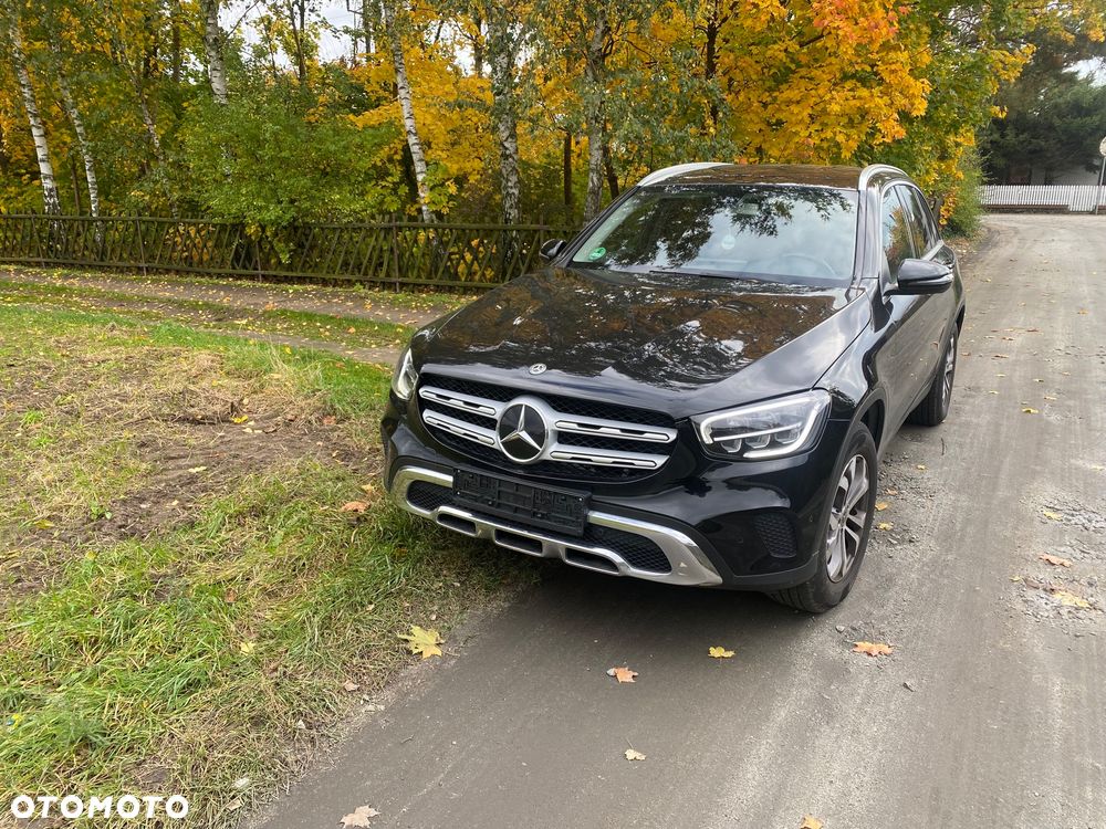 Mercedes-Benz GLC 200 - 1