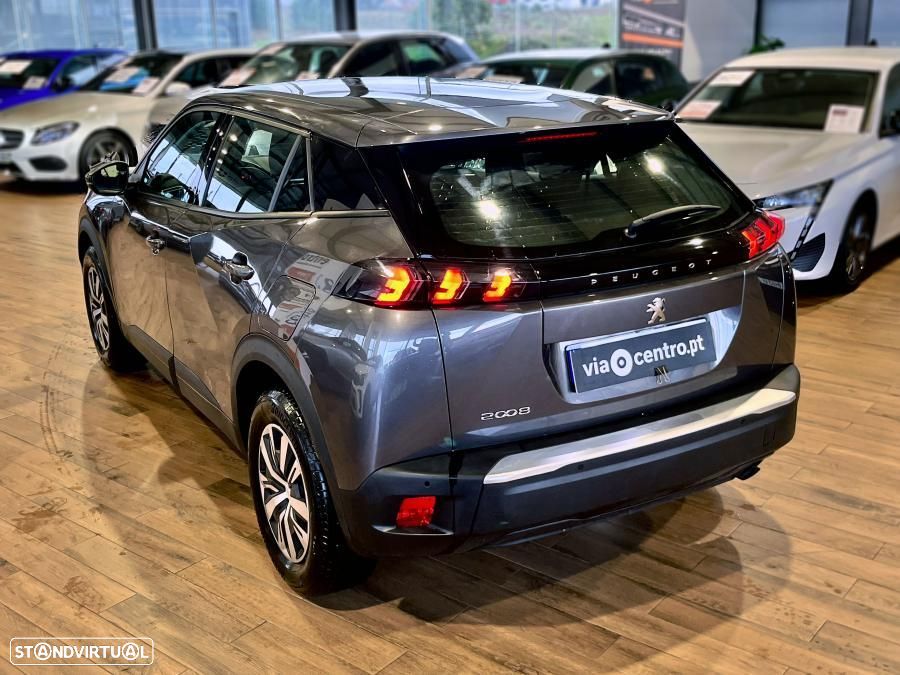 Peugeot 2008 1.2 PureTech Active Pack - 4