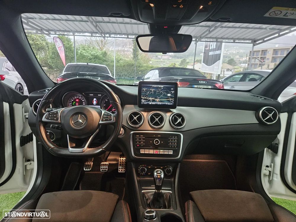 Mercedes-Benz CLA 180 d AMG Line - 26