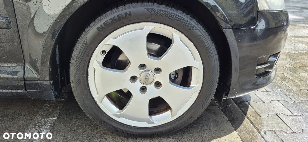 Audi A3 1.6 TDI DPF Ambiente - 8