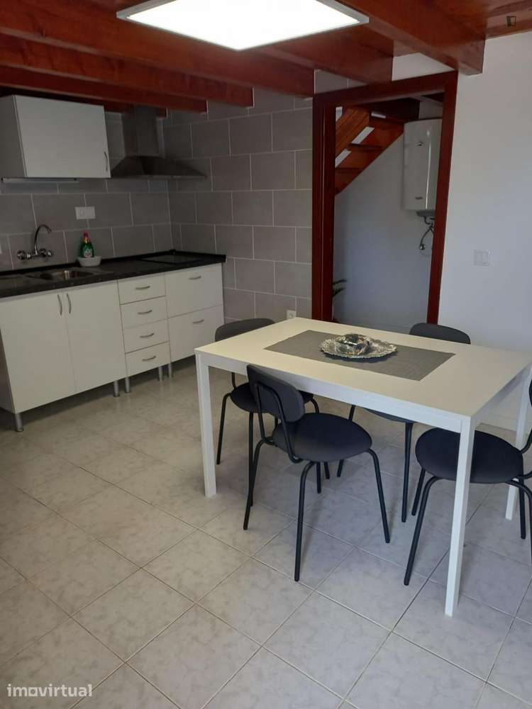 Casa com 1 quartos - localizado em Leiria - Grande imagem: 2/22