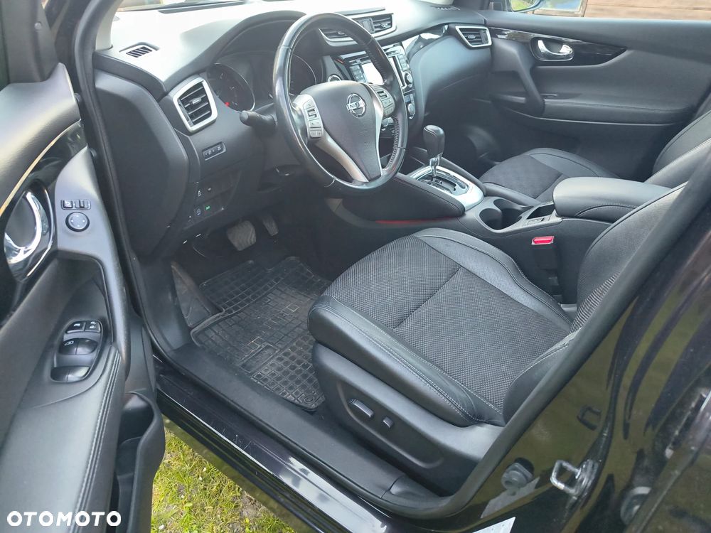 Nissan Qashqai 1.6 DCi Tekna Xtronic - 12