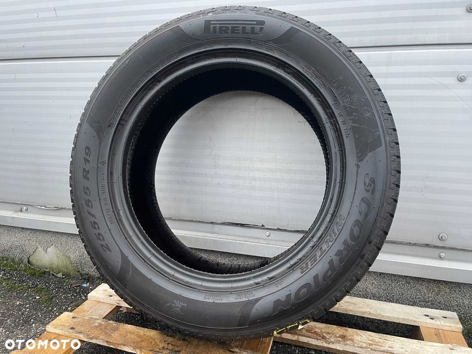 1x Opona zimowa 255/55/19 Pirelli Scorpion Winter AO XL 7,3mm!! - 2