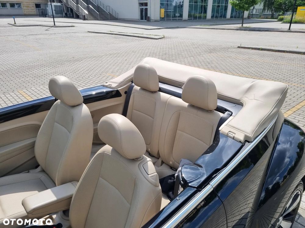 Volkswagen Beetle 2.5 - 15