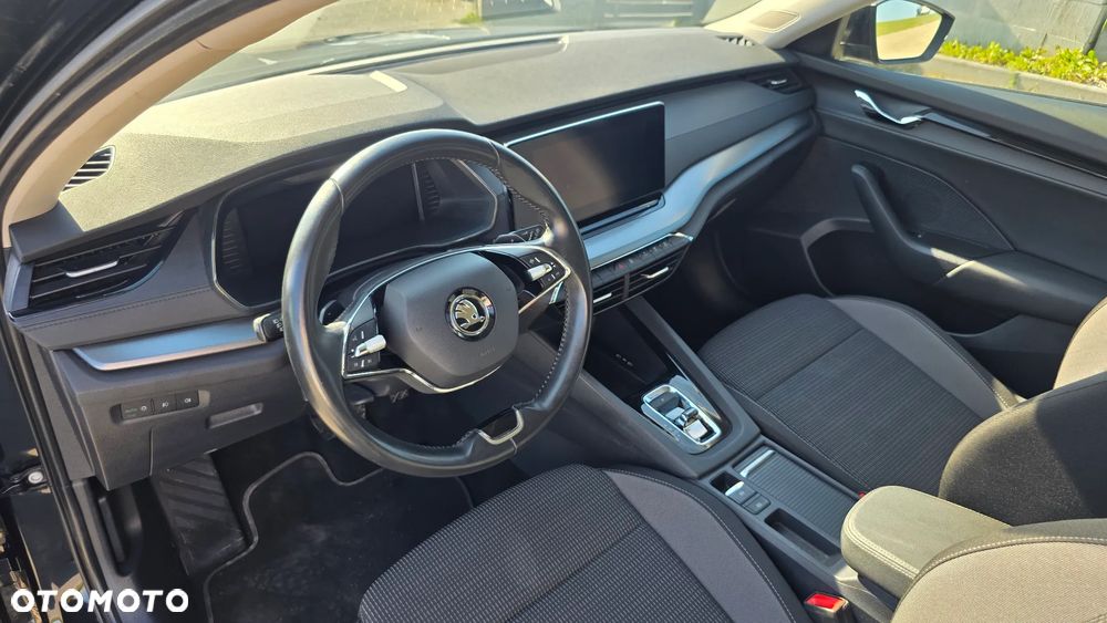 Skoda Octavia 2.0 TDI Ambition DSG - 10