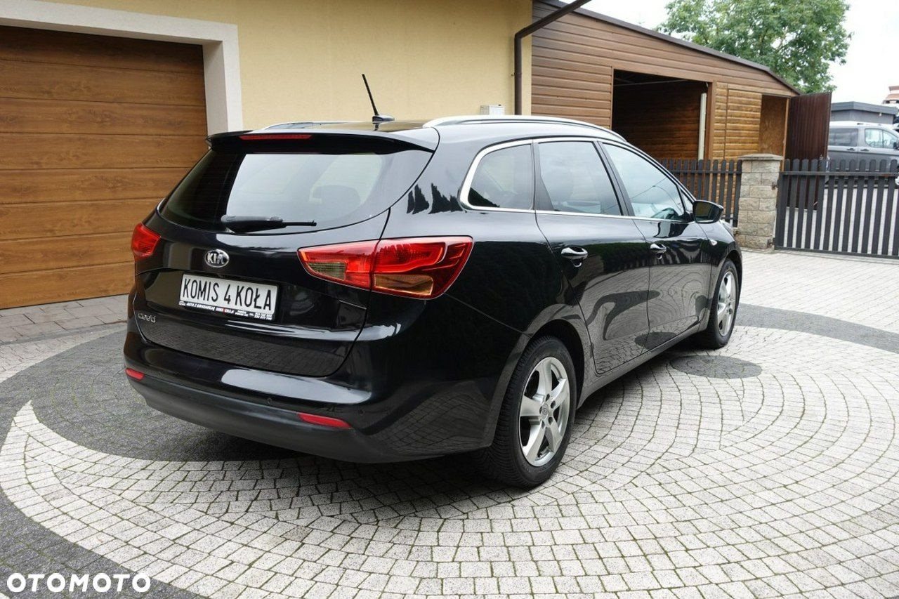 Kia Ceed - 7