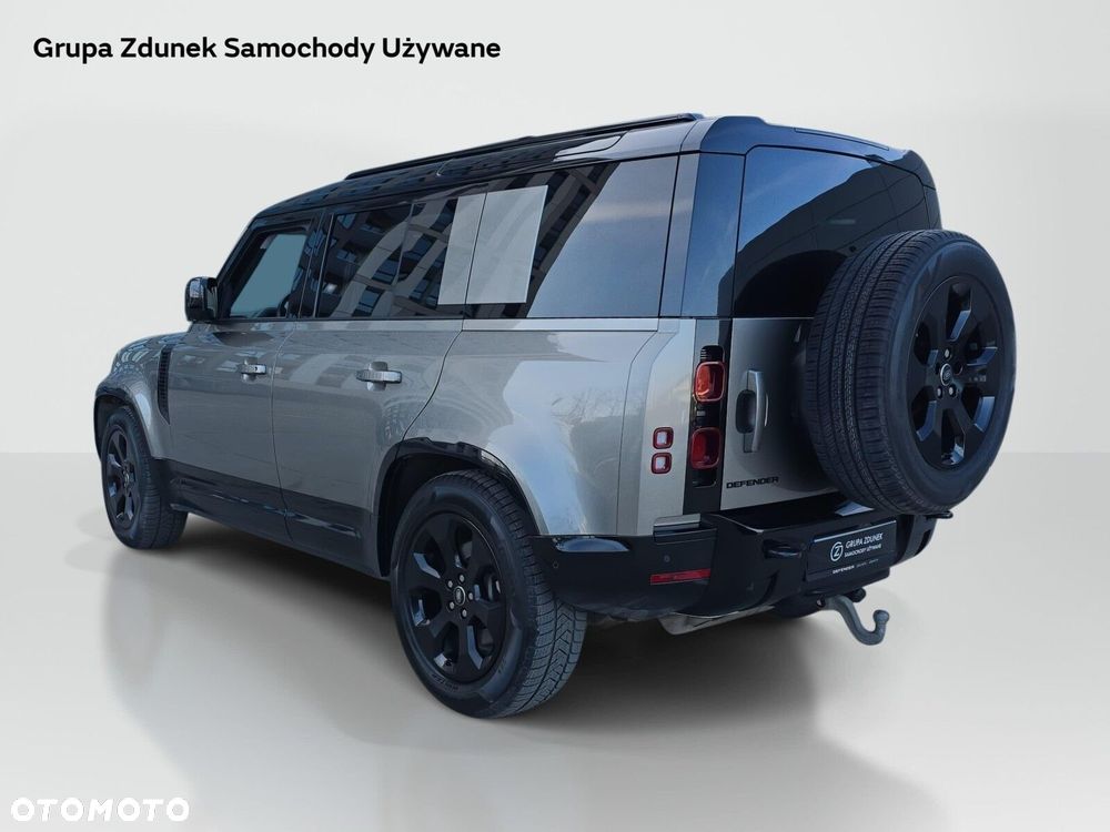 Land Rover Defender - 7