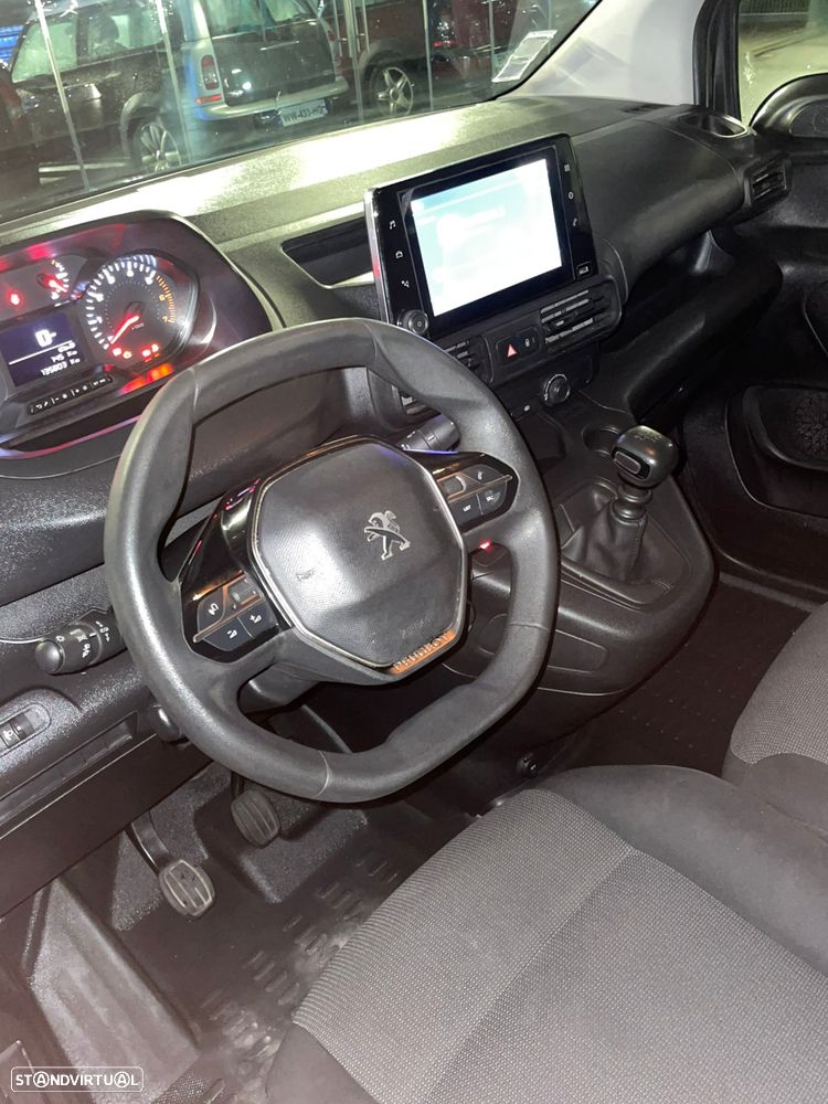 Peugeot Partner - 8