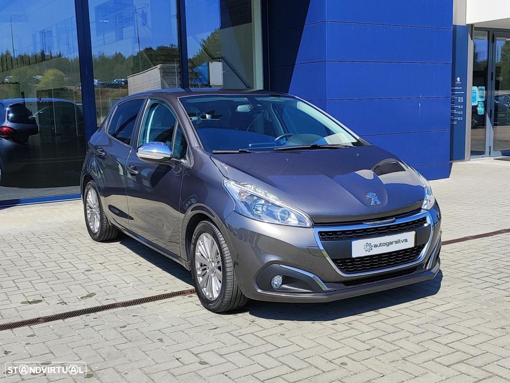 Peugeot 208 1.5 BlueHDi Signature - 3