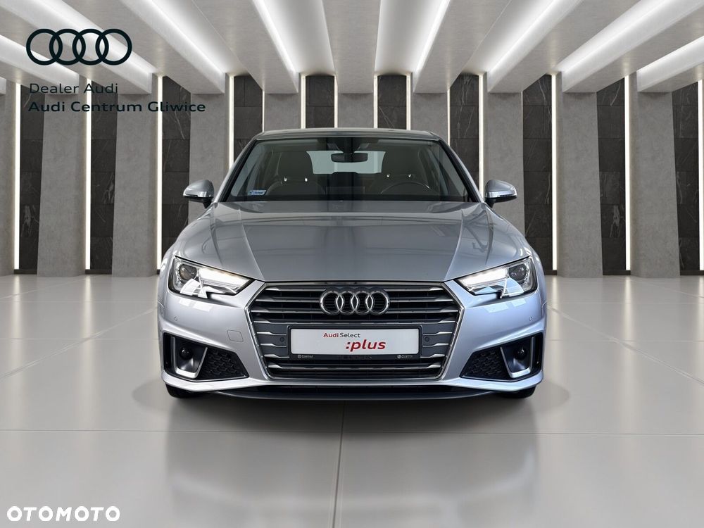 Audi A4 Limousine - 10