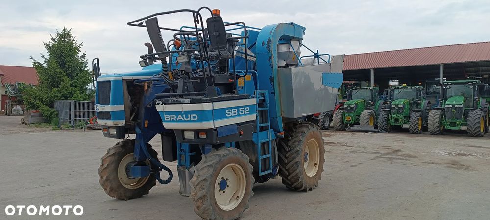 New Holland Braud SB 52 - 5