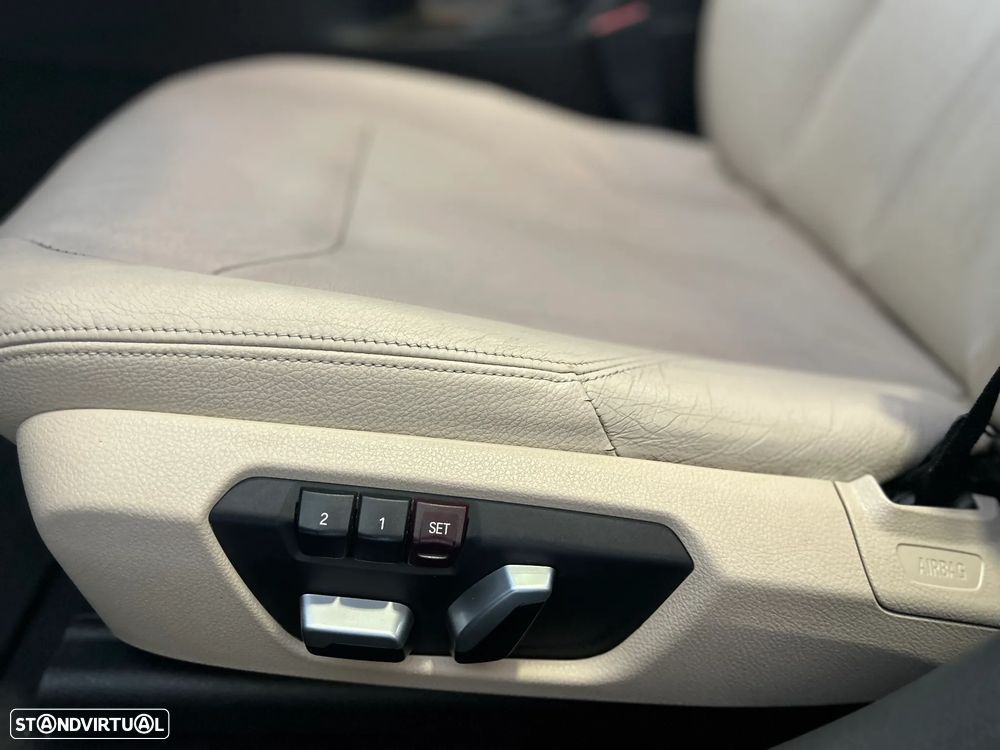 BMW 116 d EfficientDynamics Edition Sport Line - 26