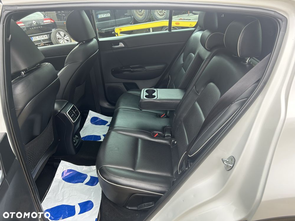 Kia Sportage 1.6 T-GDI GT Line 2WD - 11