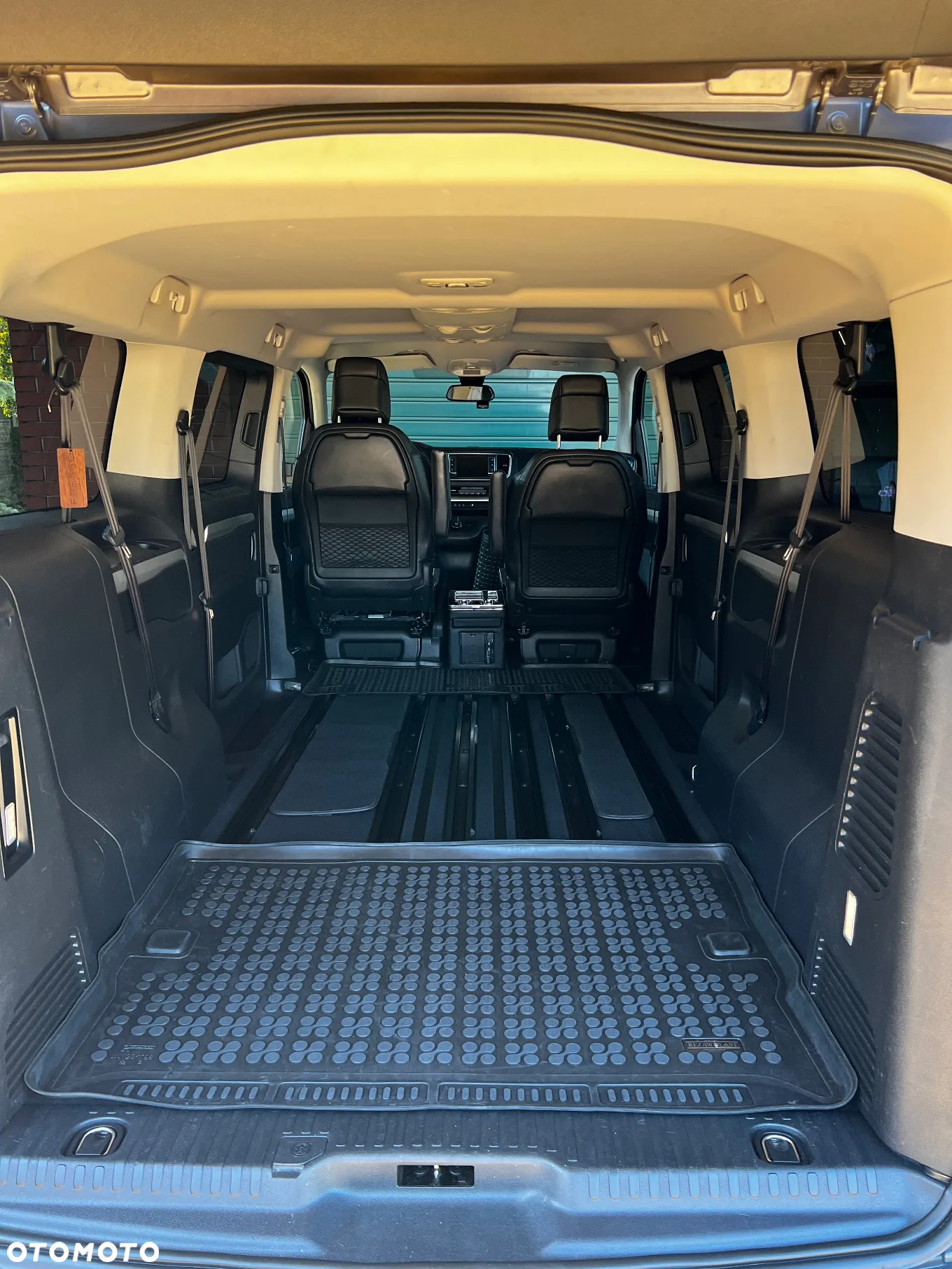Toyota ProAce Kombi 2.0 D-4D Long 2,8t - 18