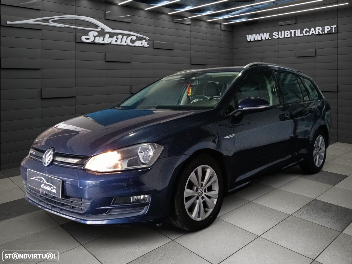 VW Golf Variant 1.6 TDi BlueMotion Confortline - 2