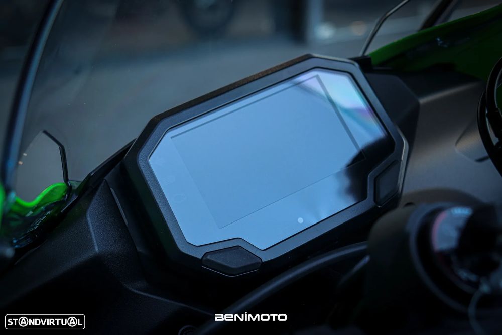 Kawasaki Ninja ZX-6R - 10