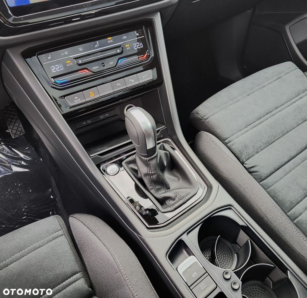 Volkswagen Touran 1.5 TSI EVO Highline DSG - 21