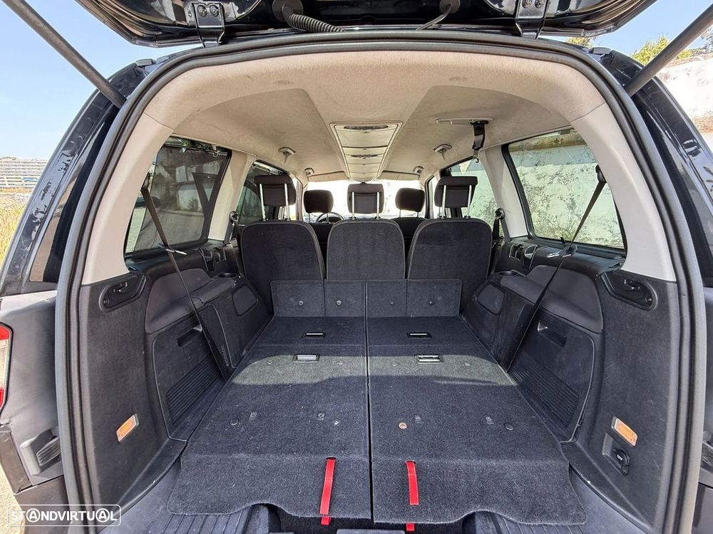 Ford Galaxy 1.8 TDCi Titanium - 14