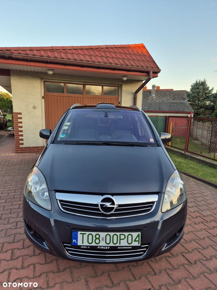 Opel Zafira - 8