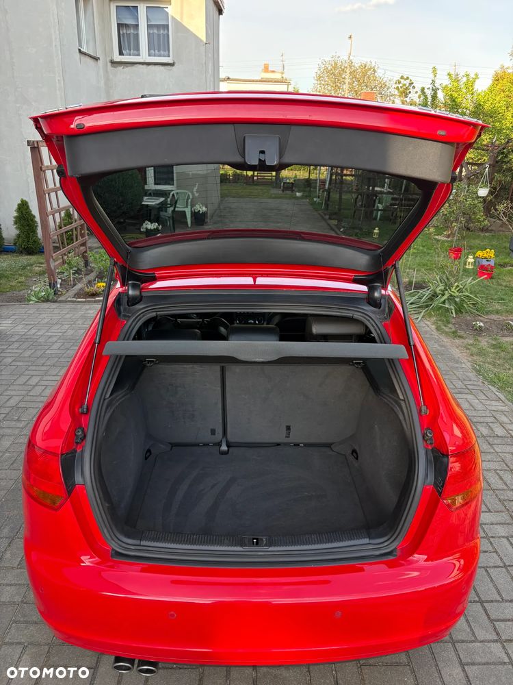 Audi A3 Sportback 2.0 TDI DPF Ambiente - 9