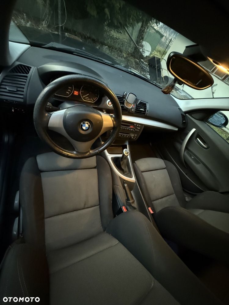 BMW Seria 1 - 10