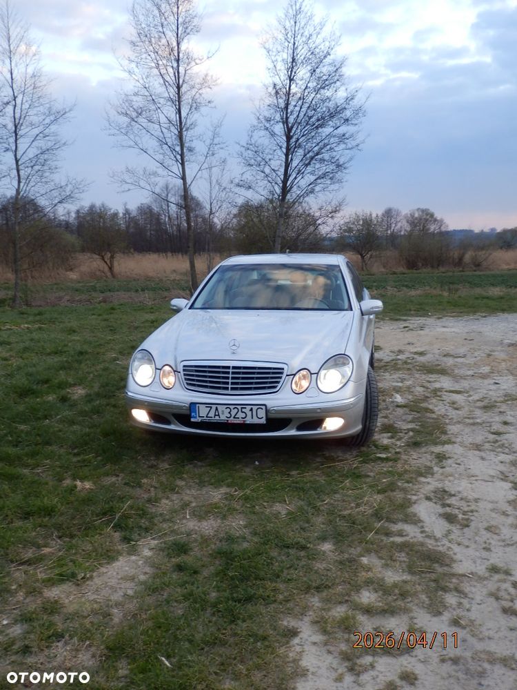 Mercedes-Benz Klasa E 320 CDI Classic - 21