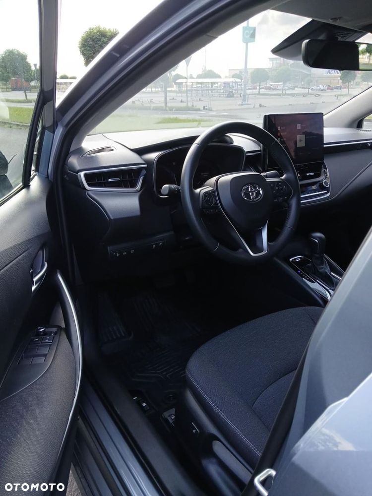 Toyota Corolla 1.8 Hybrid Comfort - 16