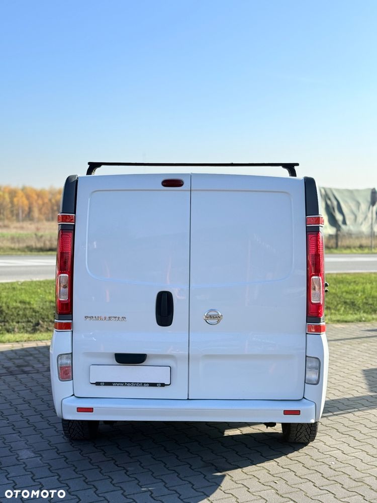 Nissan Primaster - 15
