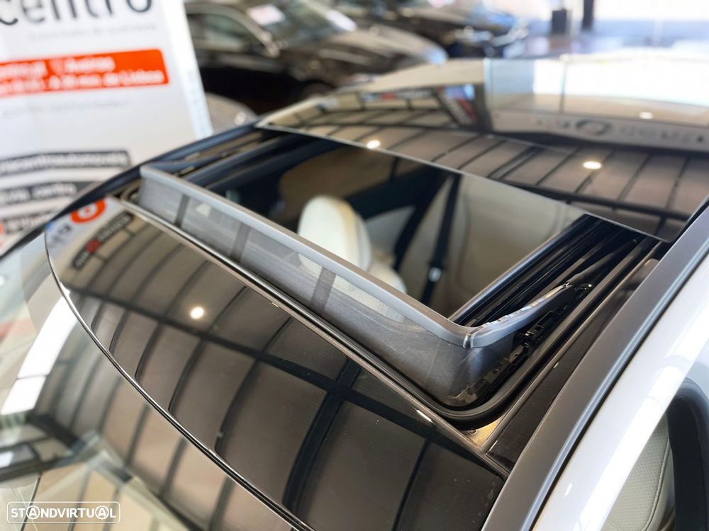 Mercedes-Benz C 300 e Avantgarde - 12