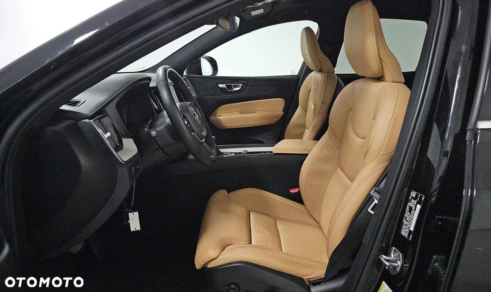 Volvo XC 60 T6 AWD Geartronic Inscription - 8
