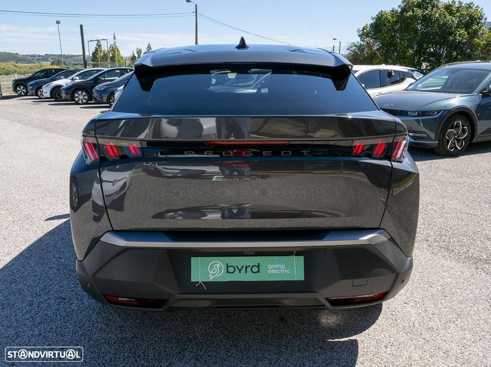 Peugeot E-3008 73 kWh GT - 11