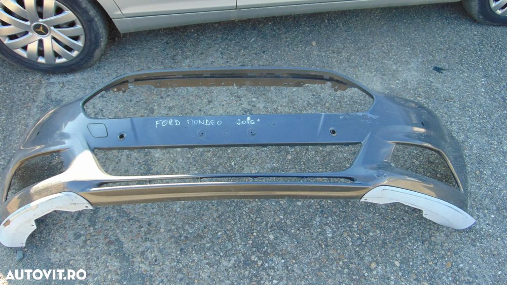 Bara fata Ford Mondeo MK5 cu gauri pentru senzori parcare an 2016 cu defect - 4