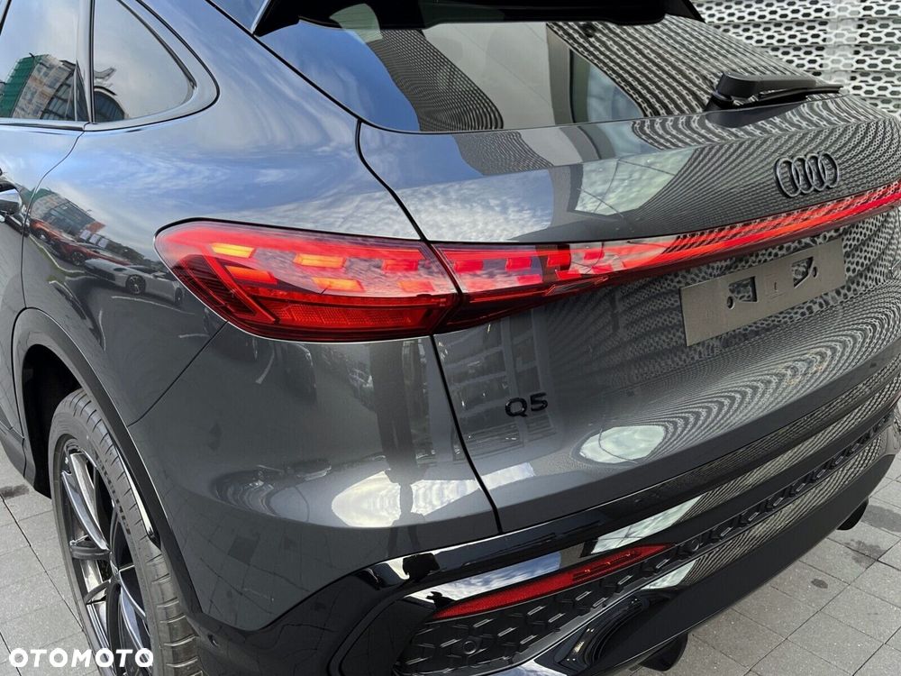 Audi Q5 Sportback - 12