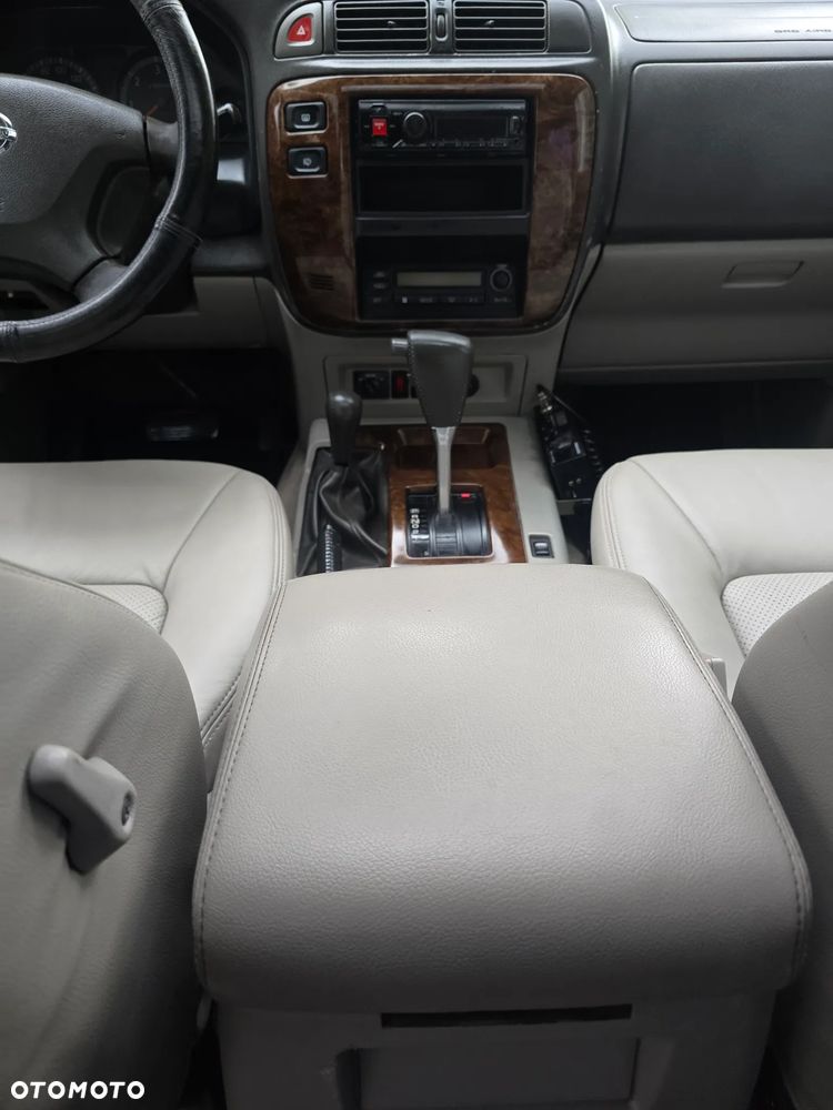 Nissan Patrol - 15