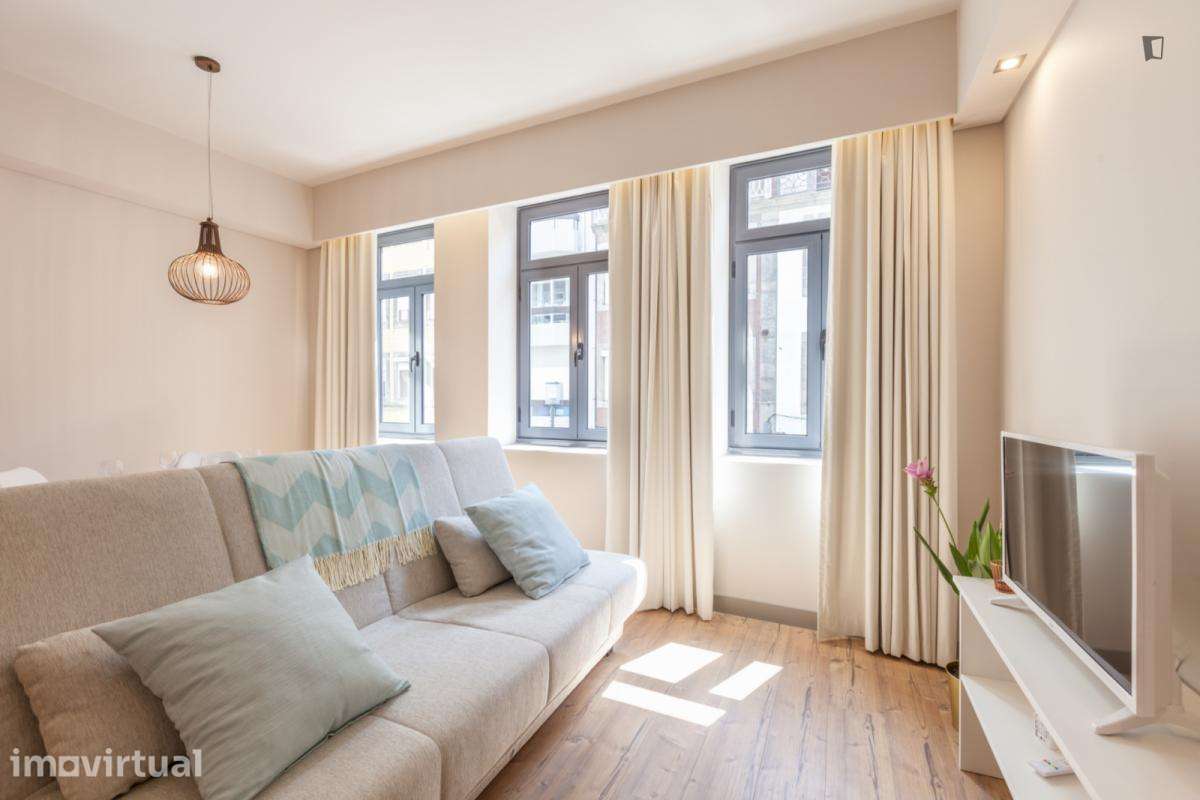 Apartamento com 1 quartos - localizado em Santo Ildefonso Porto - Grande imagem: 5/7